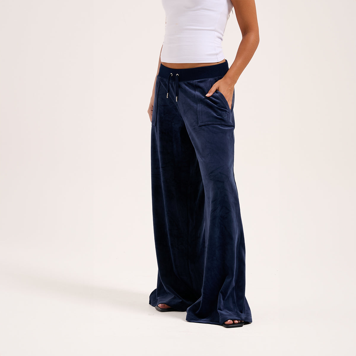Yuka Wide Leg Joggers