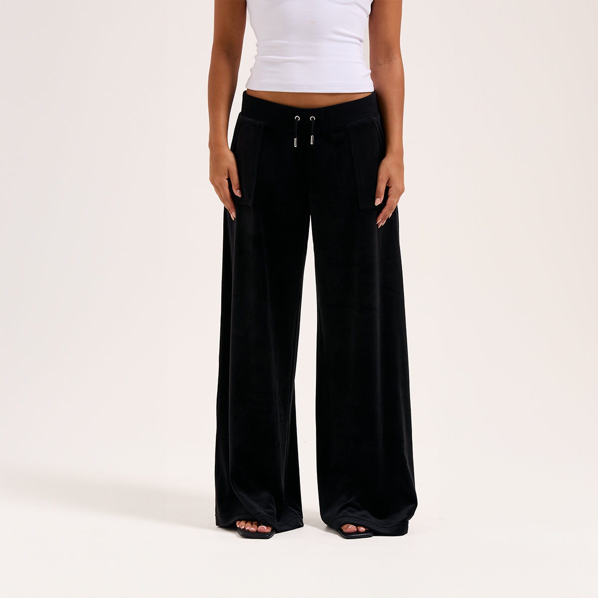 Yuka Wide Leg Joggers