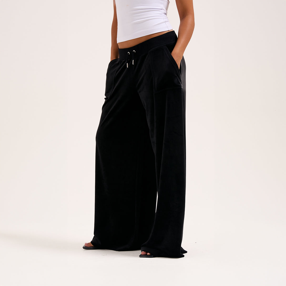 Yuka Wide Leg Joggers