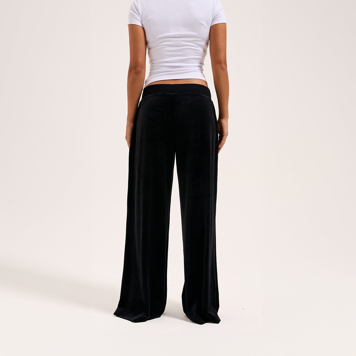 Yuka Wide Leg Joggers