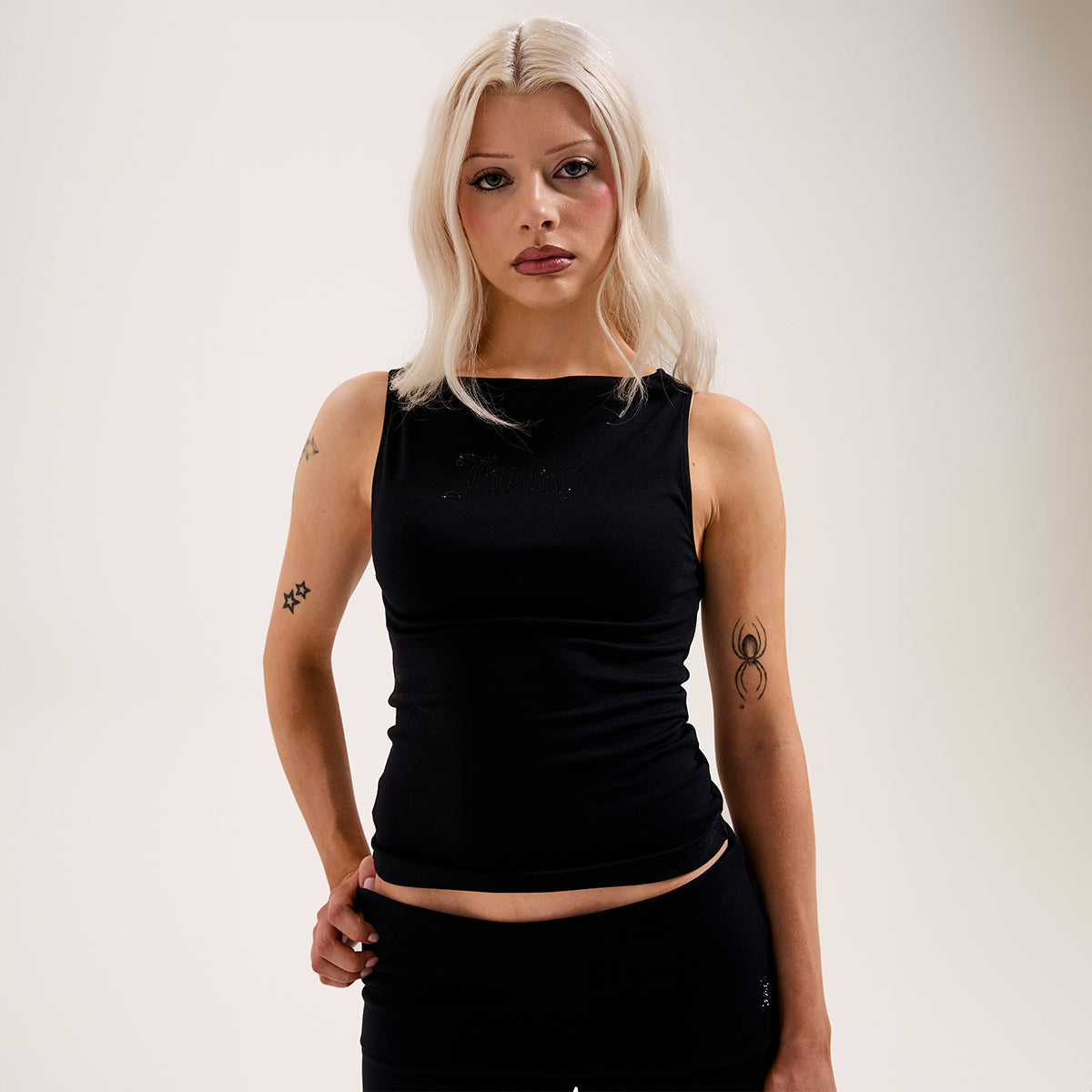 Mia Boatneck Top
