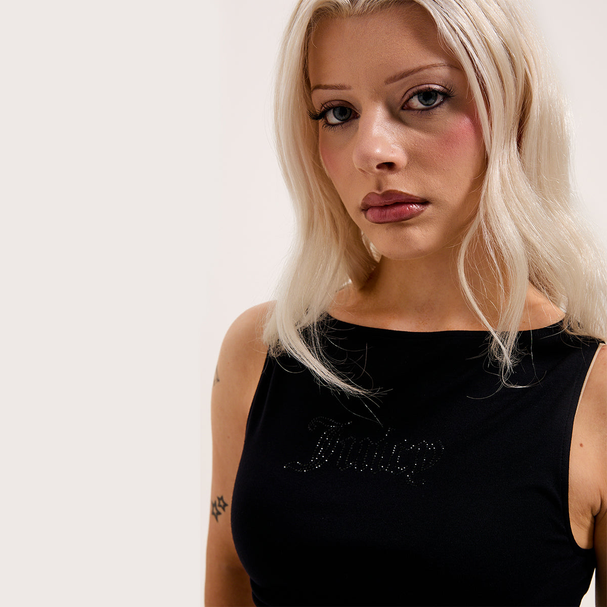 Mia Boatneck Top