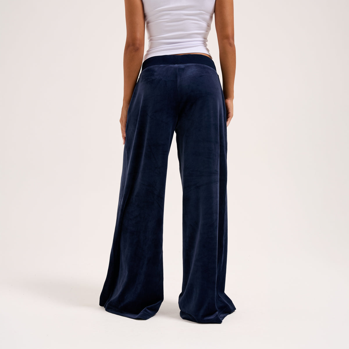Yuka Wide Leg Joggers