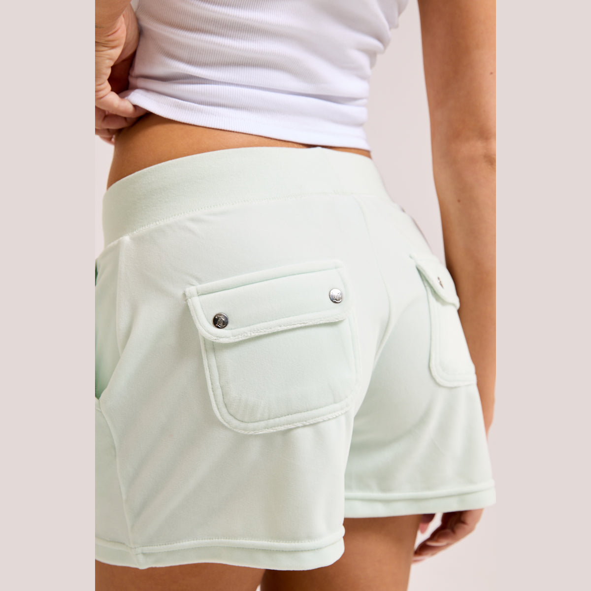 Eve Pocket Shorts
