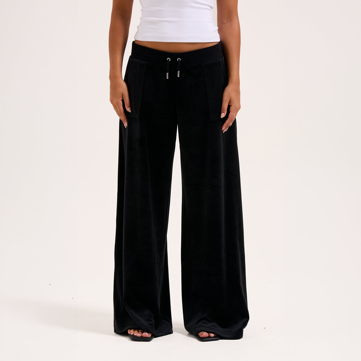 Yuka Wide Leg Joggers