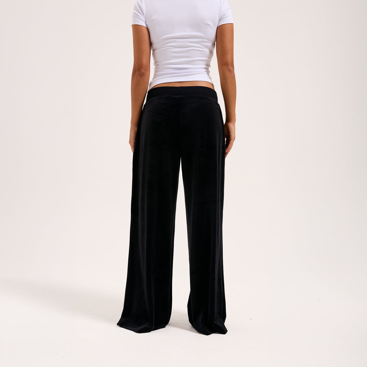 Yuka Wide Leg Joggers