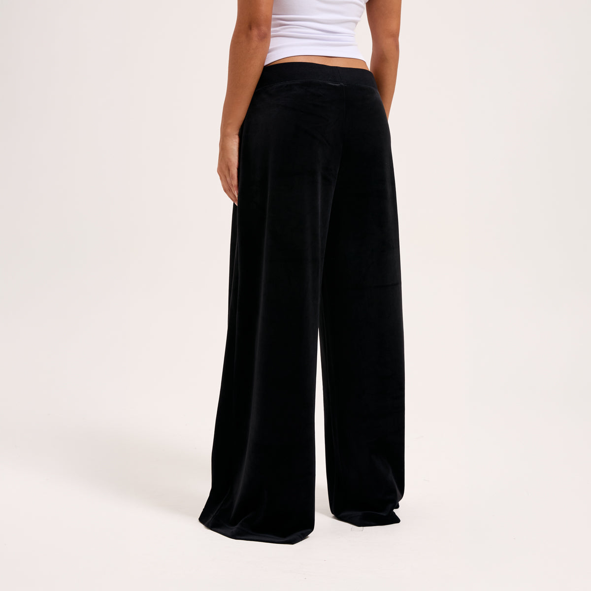 Yuka Wide Leg Joggers