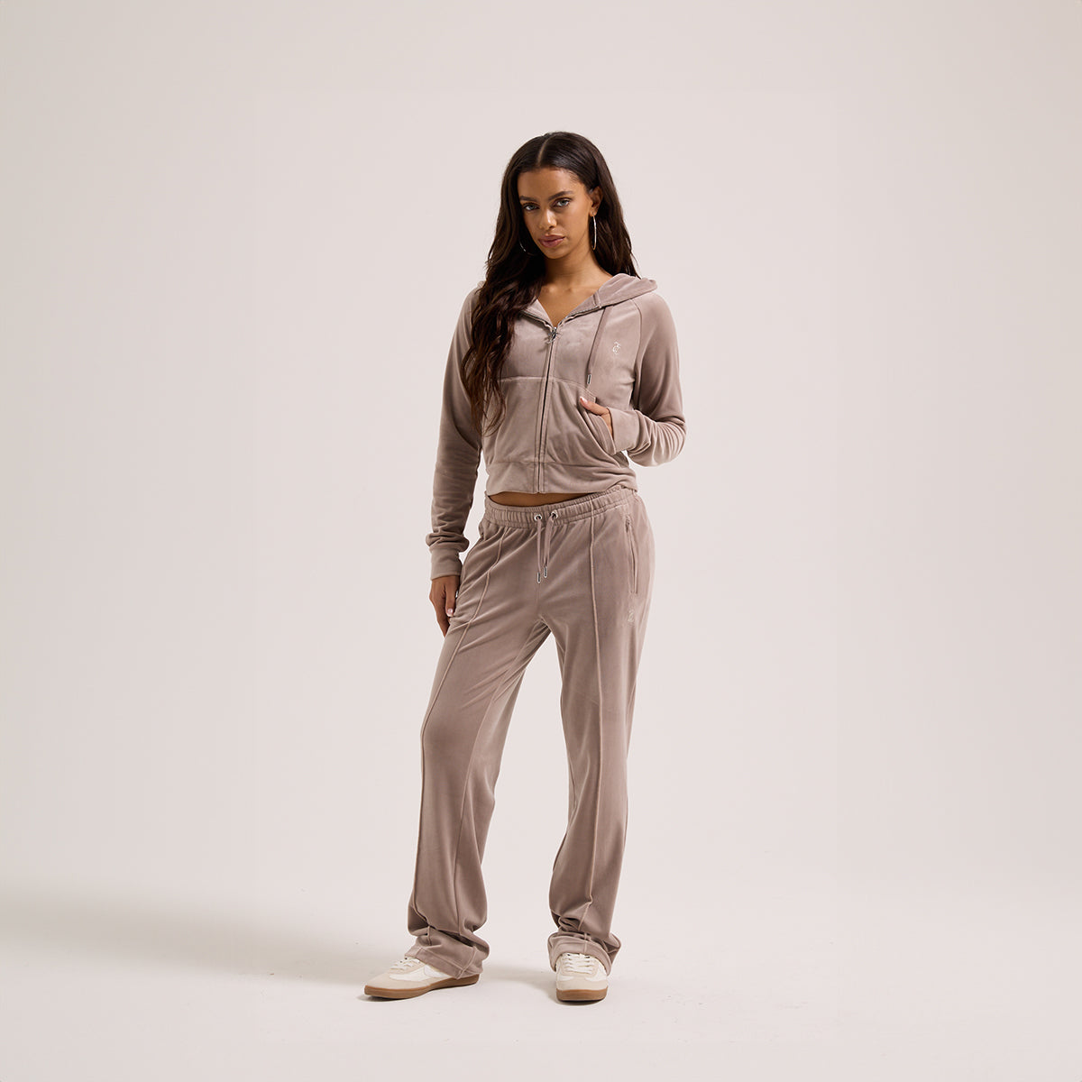 Juicy Couture | Iconic Velour Tracksuits, Luxe Handbags & Trendy Acces