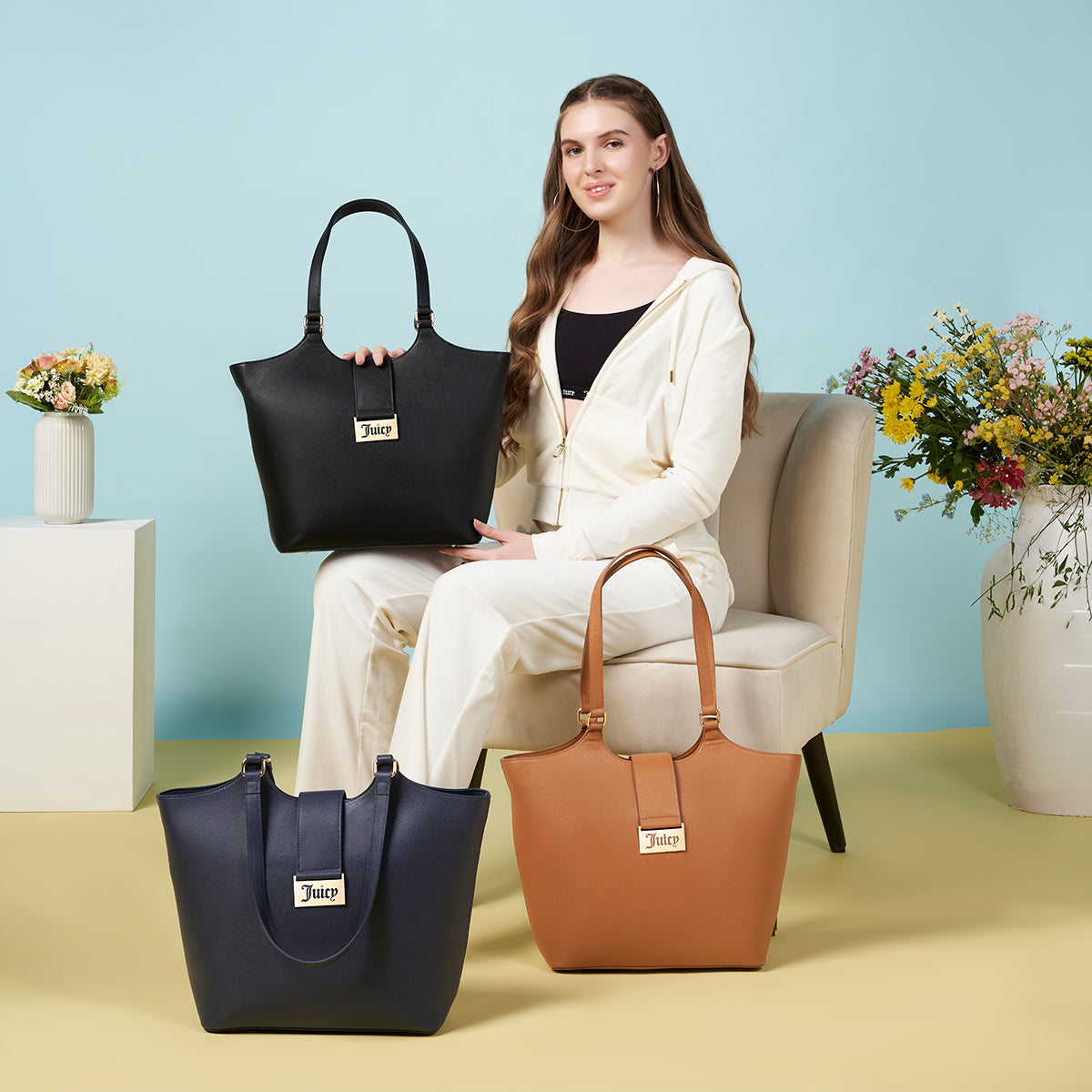 L'Aura Trove Tote