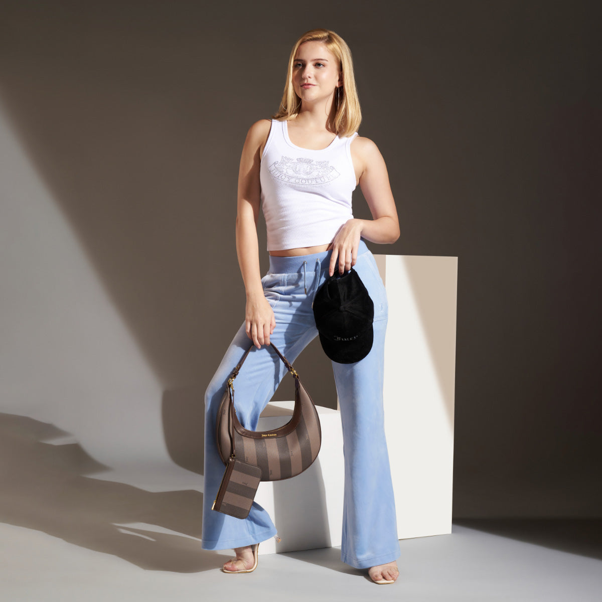 Vertical Verse Shoulder Bag