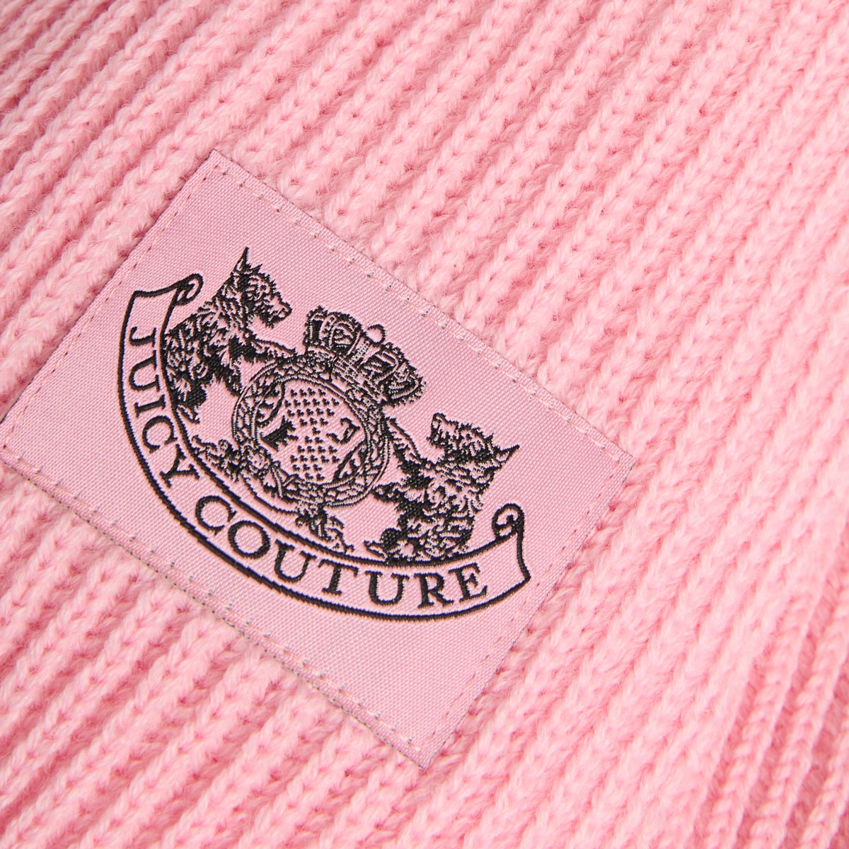 Crest Scarf &amp; Beanie Set